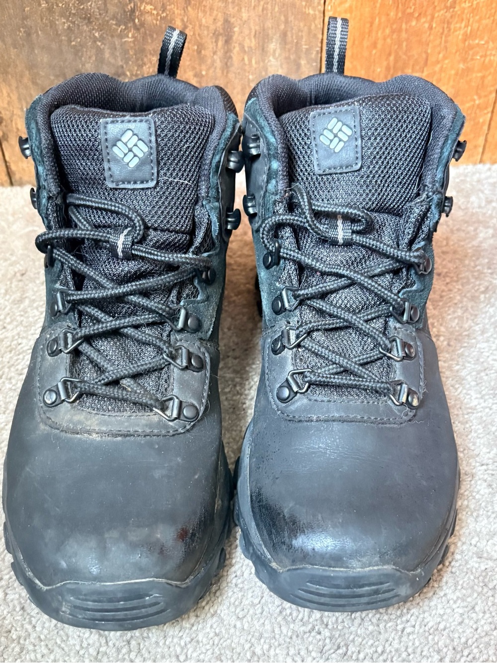 Columbia Men's Black Lace-Up Waterproof Hiking Boots
